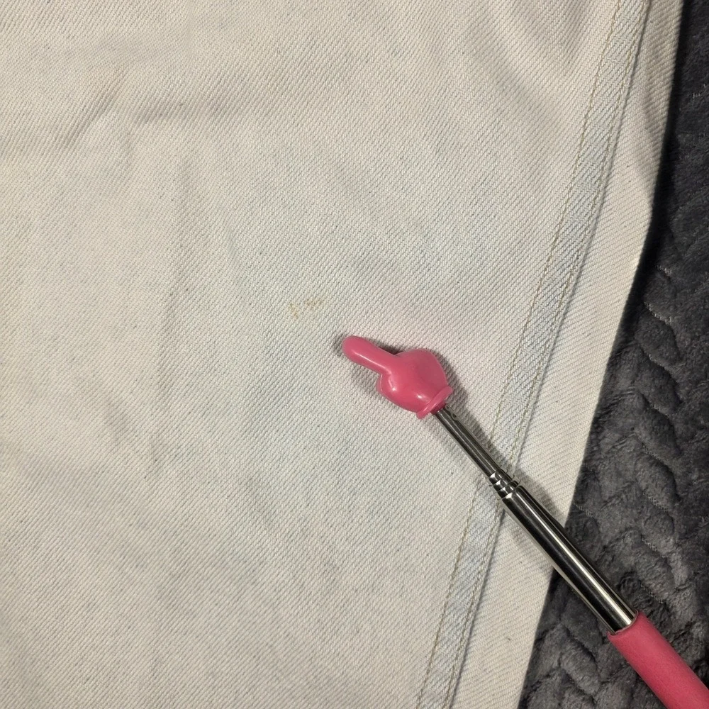 Levis perfectly broken